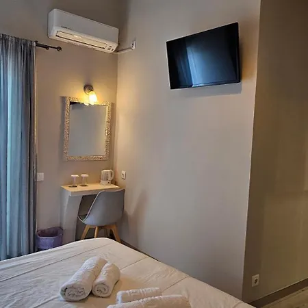 Hotel Diana - In The Heart Of Koroni (Messinia)